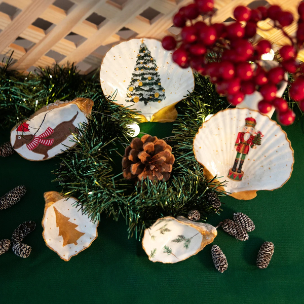 The Art of Oyster Painting & Decoupage: XMas