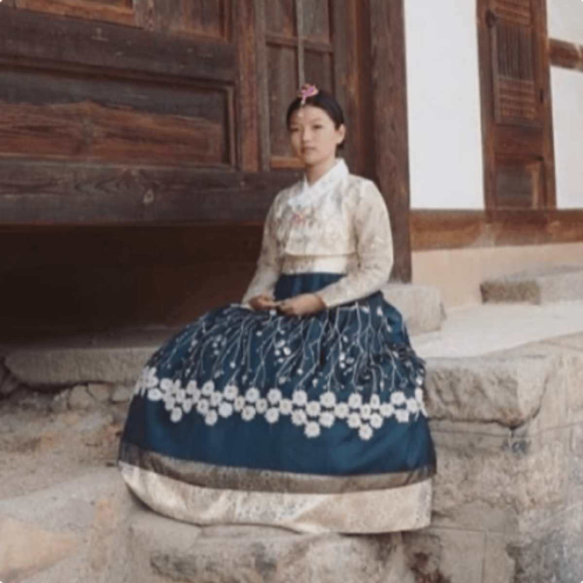 ArtNight Host Lynnah