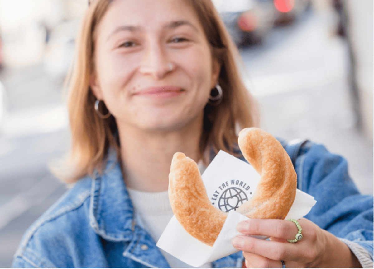 Eat the World Touren