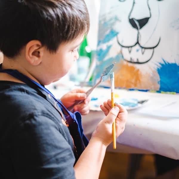 Kid_Painting