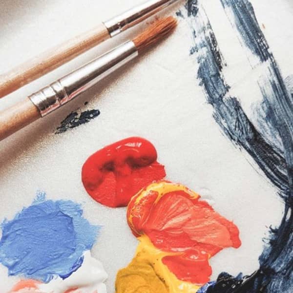 Unterschiedliche Farben werden gemischt Unterschiedliche Farben werden gemischt