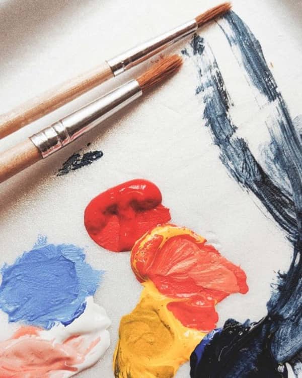 Unterschiedliche Farben werden gemischt