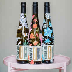 Neue ArtNight-Motive und -Erlebnisse Paint a Bottle 